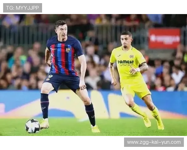 比利亚雷亚尔边路配合流畅，主帅称满意团队默契，比利亚雷亚尔b队