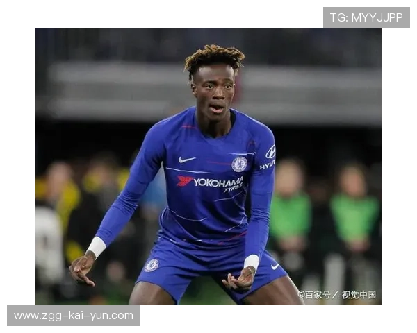 切尔西后场长传课：中卫被要求提高精准度与视野